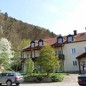 Hotel Hotel-gasthof Zur Krone, Riedenburg
