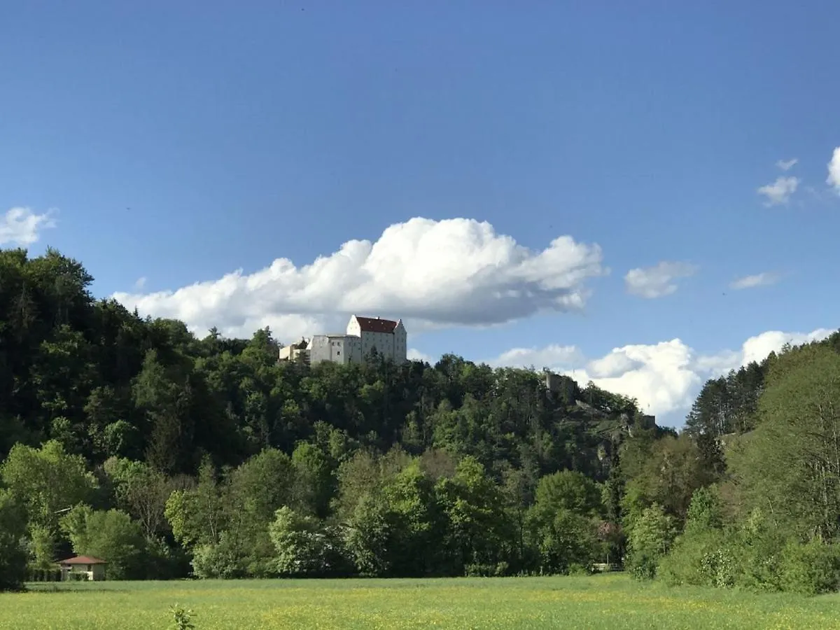 Apartment Ferienchalet Burgenblick Riedenburg